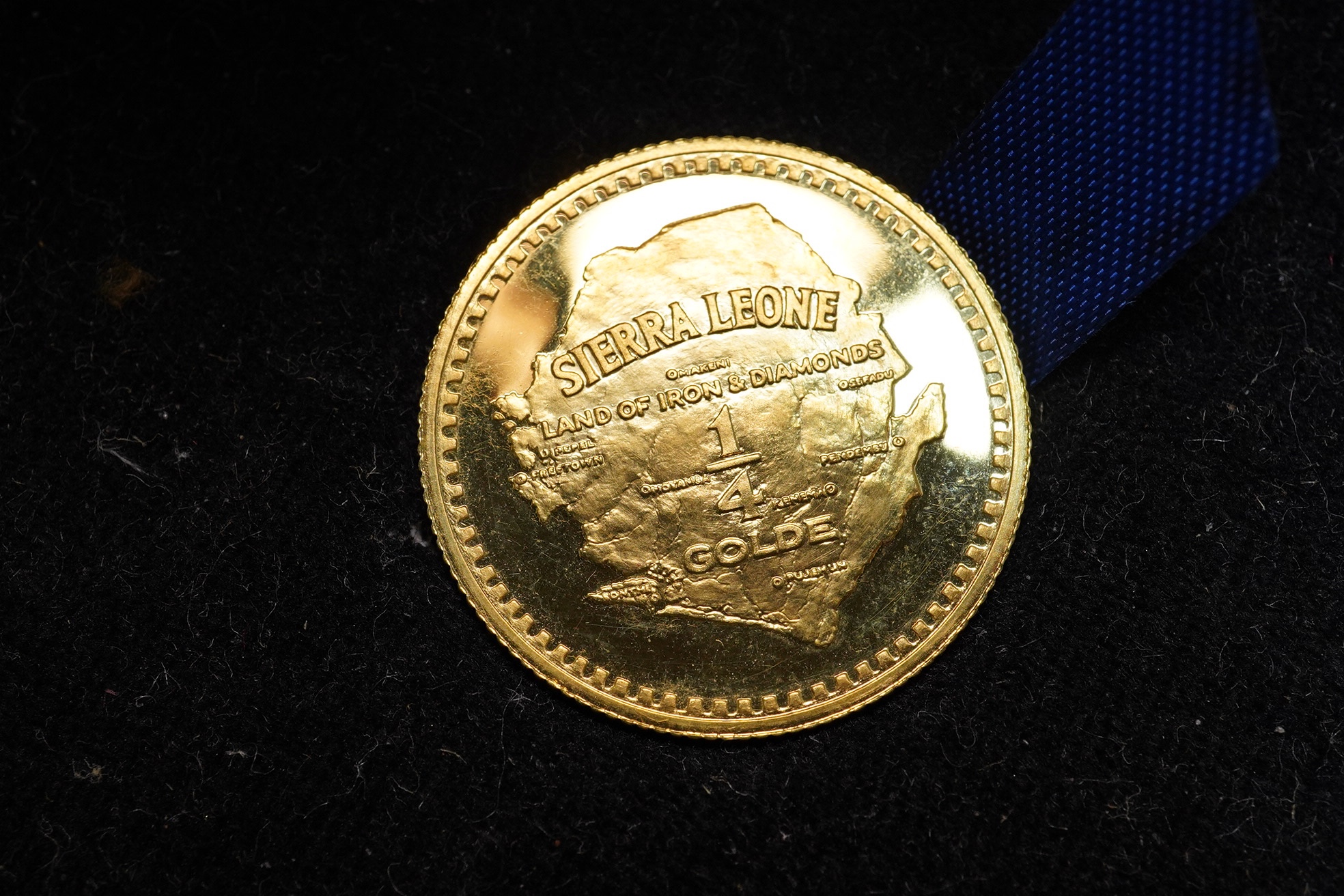 Gold coins, Sierra Leone, quarter ‘golde’ coin, commemoration of the fifth anniversary of Independence 1961-1966, Limited edition 600, cased